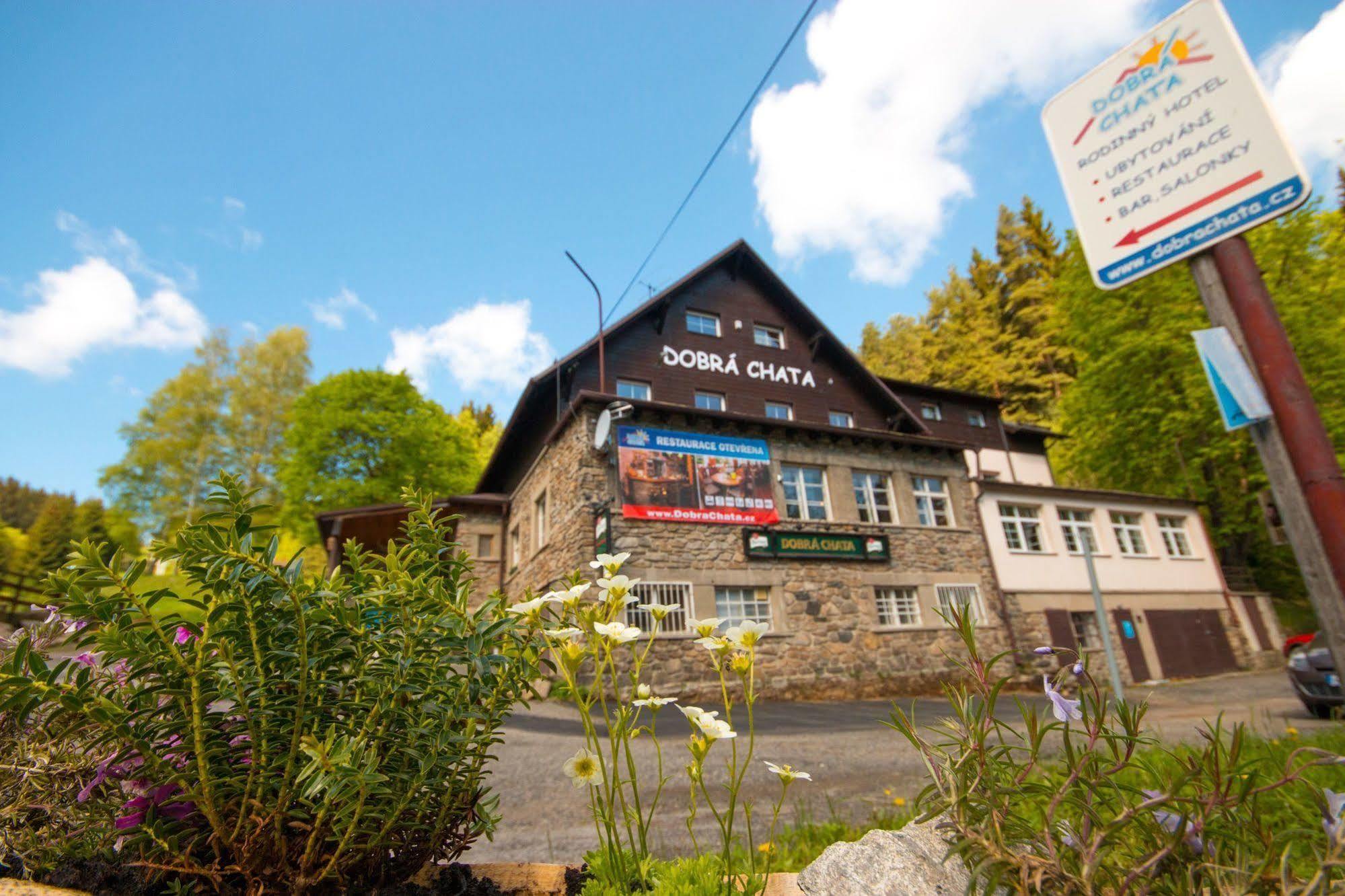 Horsky Hotel Dobra Chata Stachy Exterior foto